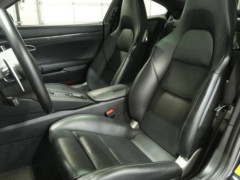 Certified 2014 Porsche 911 Turbo S image 5