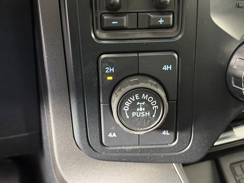 Certified 2025 Ford F150 Lariat w/ Equipment Group 502A High image 24