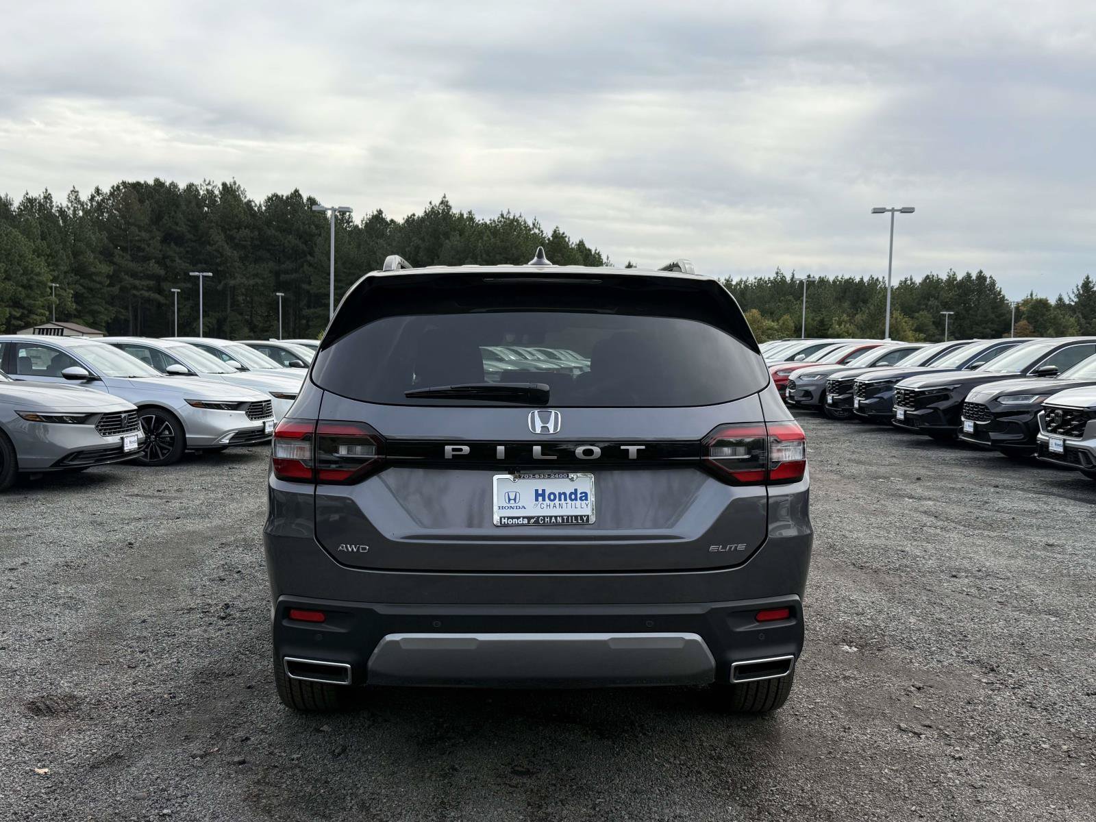 New 2026 Honda Pilot Elite image 3