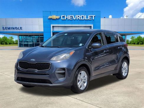 Used 2018 Kia Sportage LX FWD image 2