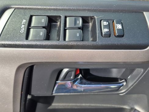 Used 2024 Toyota 4Runner SR5 image 7