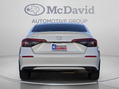 Used 2023 Honda Civic LX image 5