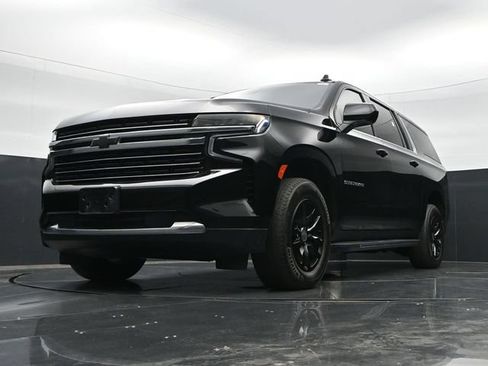 Used 2021 Chevrolet Suburban LT AWD/4WD image 52