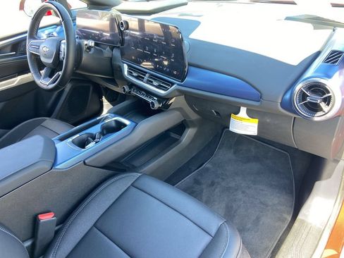 Used 2025 Chevrolet Equinox EV LT w/ Active Safety Package 3 FWD image 24