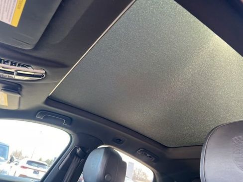 Used 2021 Porsche Cayenne Base image 13