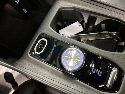 Used 2024 Jeep Wagoneer Launch Edition image 20