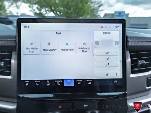 Used 2023 Ford Expedition XLT AWD/4WD image 33
