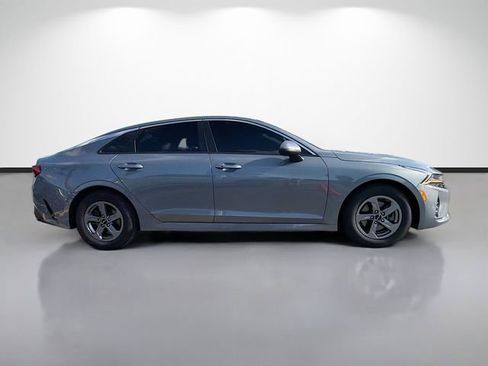 Used 2022 Kia K5 LXS FWD image 2