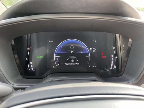Used 2026 Toyota Corolla SE FWD image 25