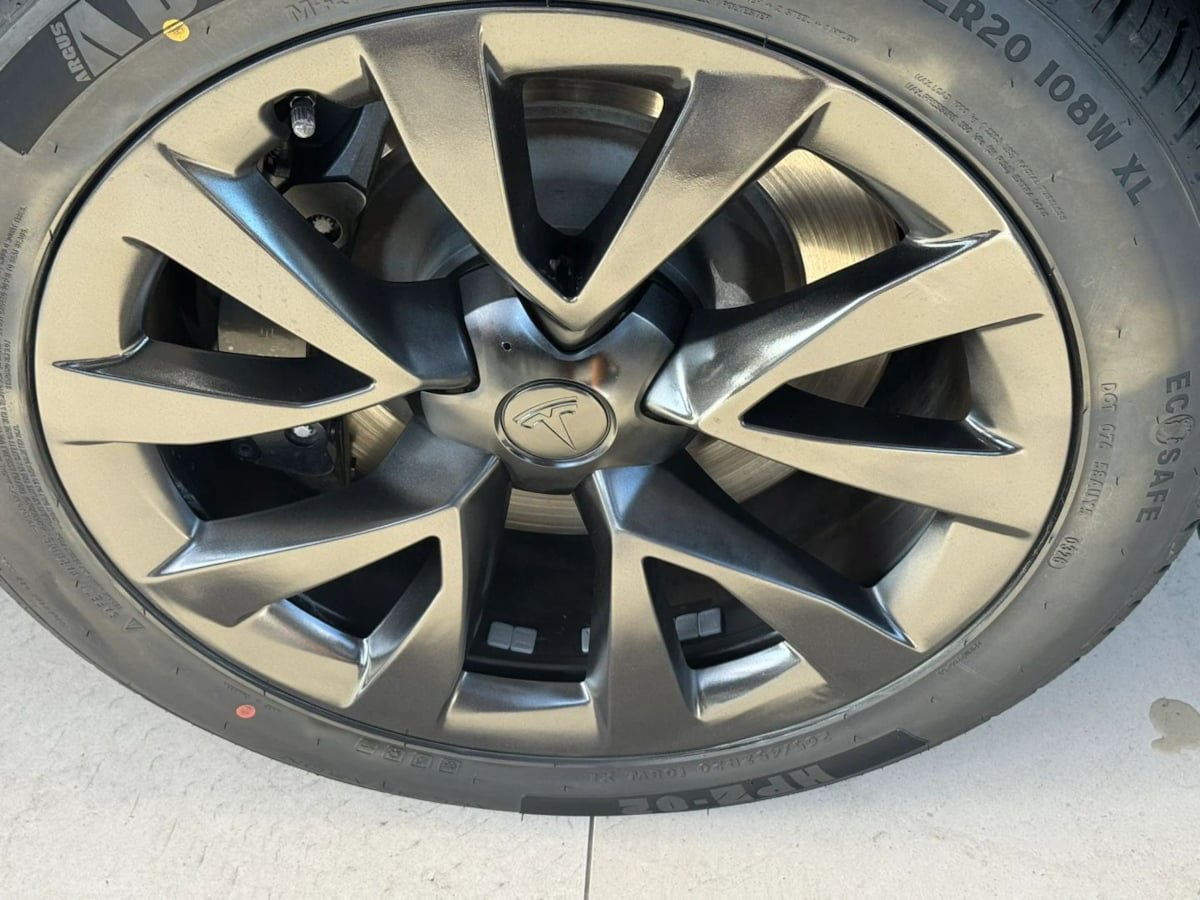 Used 2023 Tesla Model X AWD/4WD image 52