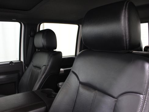 Used 2016 Ford F350 Lariat w/ Lariat Ultimate Package AWD/4WD image 4