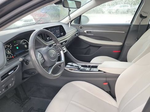 Used 2022 Hyundai Sonata SEL w/ Convenience Package FWD image 11
