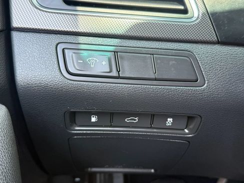 Used 2017 Hyundai Sonata Sport w/ Value Edition Package 02 FWD image 37