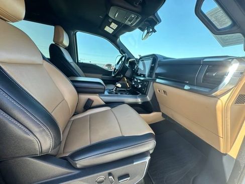 Used 2022 Ford F150 Lariat w/ Equipment Group 502A High RWD image 24
