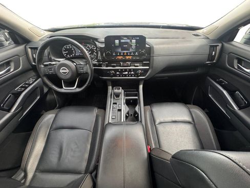 Used 2022 Nissan Pathfinder SL w/ SL Premium Package FWD image 12