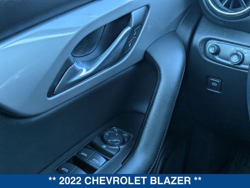 Used 2022 Chevrolet Blazer LT w/ Sound & Technology Package FWD image 26