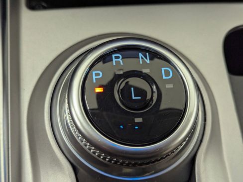 Certified 2024 Ford Explorer XLT w/ Equipment Group 202A image 18