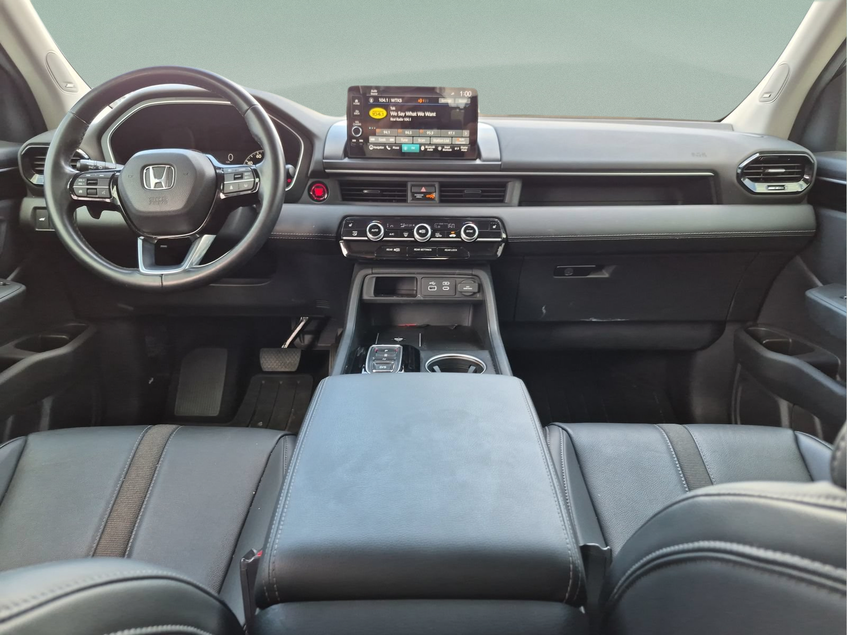 Certified 2023 Honda Pilot Touring image 26