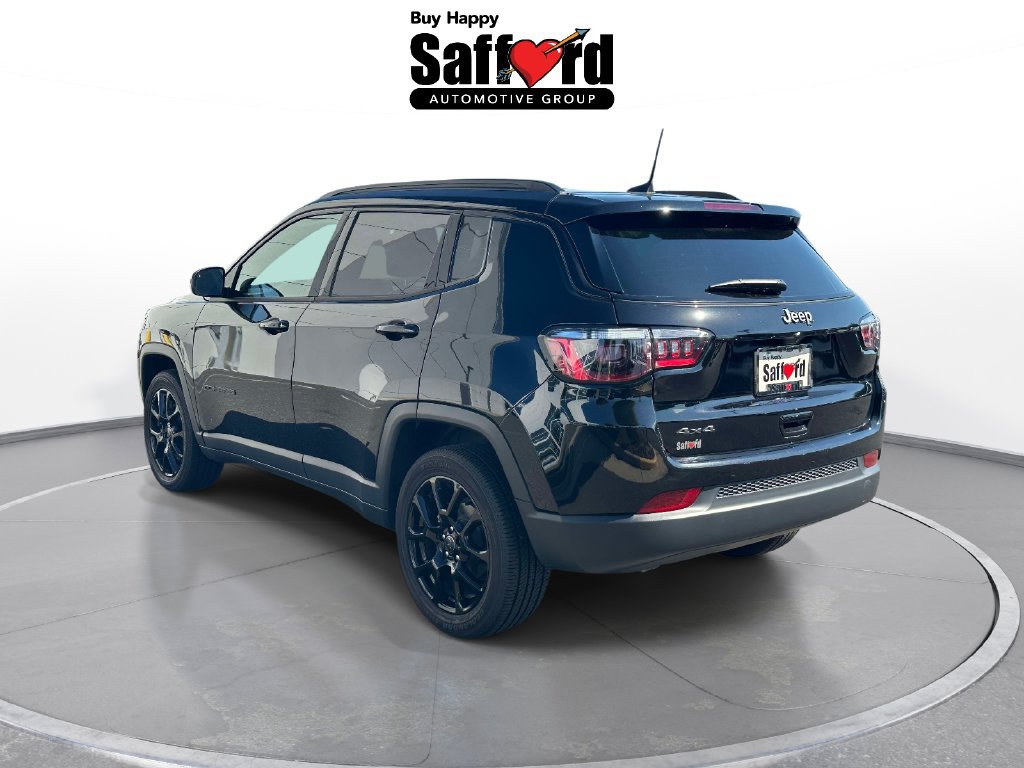 Used 2026 Jeep Compass Latitude AWD/4WD image 5