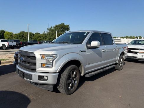 Used 2017 Ford F150 Lariat AWD/4WD image 2