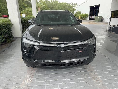 Used 2024 Chevrolet Blazer EV RS RWD image 3