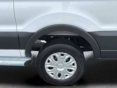 Used 2025 Ford Transit 250 Low Roof w/ Exterior Upgrade Package RWD image 34