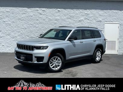 New 2025 Jeep Grand Cherokee L Laredo w/ Luxury Tech Group I