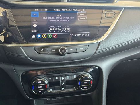 Used 2022 Buick Encore GX Select image 28