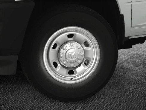 New 2024 RAM 2500 Tradesman image 9