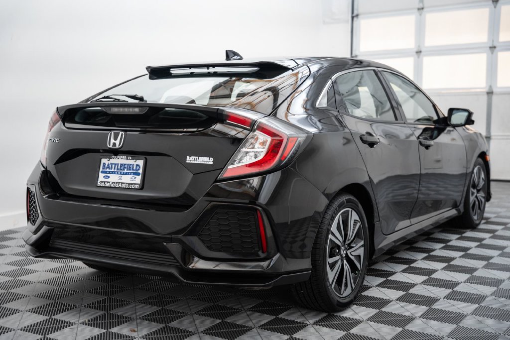 Used 2019 Honda Civic EX image 5