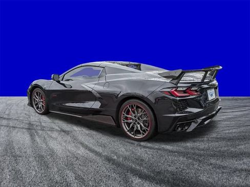 Used 2023 Chevrolet Corvette Stingray Premium Conv w/ Z51 Performance Package RWD image 6