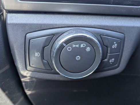 Used 2013 Ford Fusion SE FWD image 23