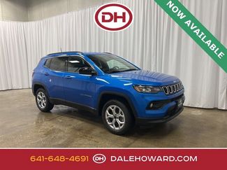 New 2025 Jeep Compass Latitude w/ Convenience Group image 1