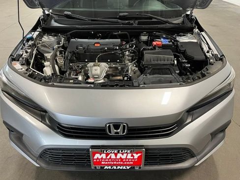 Used 2023 Honda Civic Sport image 9