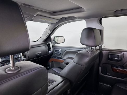 Used 2018 GMC Sierra 1500 SLT AWD/4WD image 18
