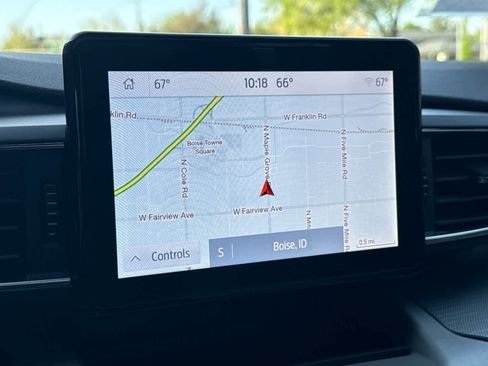 Certified 2023 Ford Explorer XLT w/ Equipment Group 202A image 20