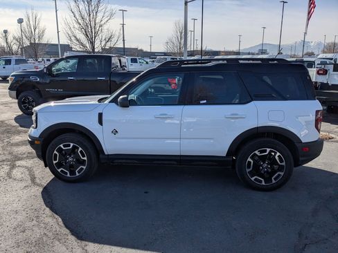 Used 2023 Ford Bronco Sport Outer Banks w/ Tech Package image 9