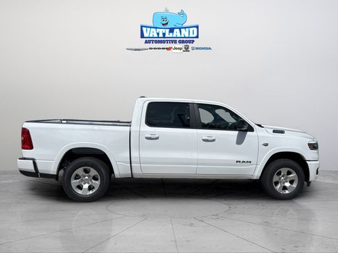 New 2026 RAM 1500 Big Horn AWD/4WD image 6