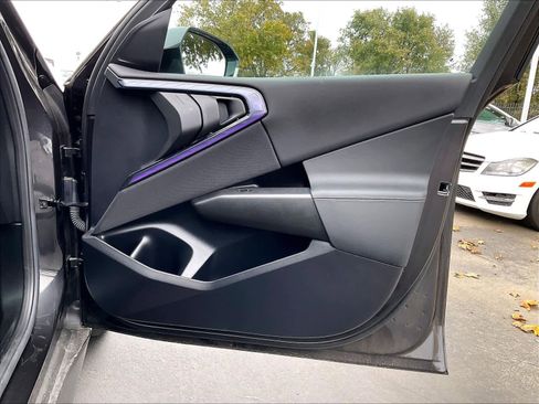 Used 2025 BMW X3 xDrive30i w/ Convenience Package image 25