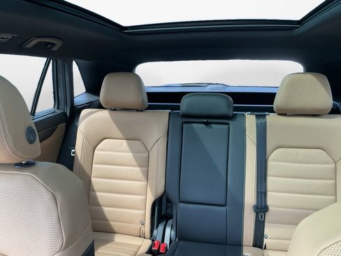 New 2026 Volkswagen Atlas Cross Sport SEL R-Line image 12