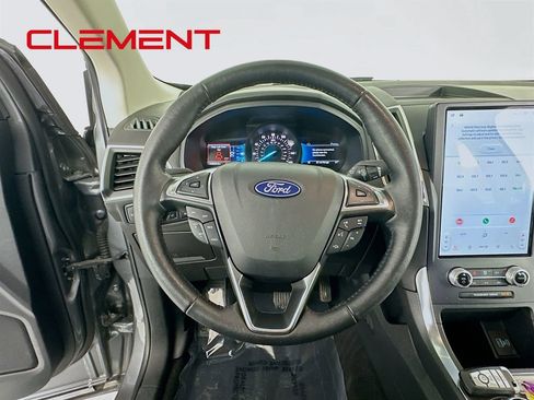 Certified 2022 Ford Edge Titanium image 14