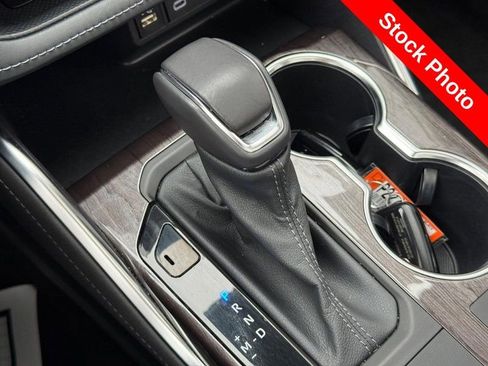 Used 2023 Toyota Highlander Platinum image 27
