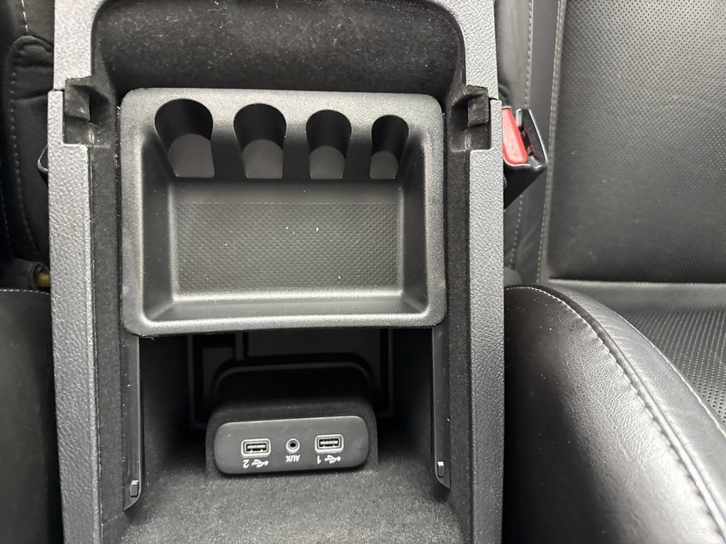 Used 2021 Dodge Charger SXT w/ Leather Interior Group RWD image 23