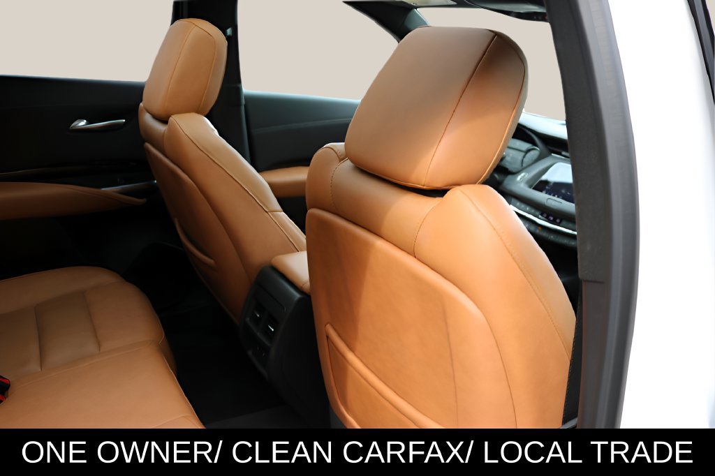 Used 2023 Cadillac XT4 Premium Luxury FWD image 18