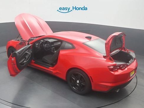 Used 2022 Chevrolet Camaro LT RWD image 22
