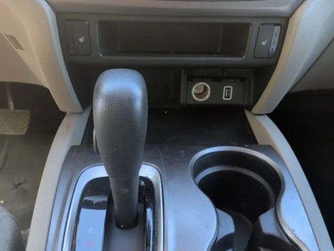 Used 2019 Honda Pilot EX image 17