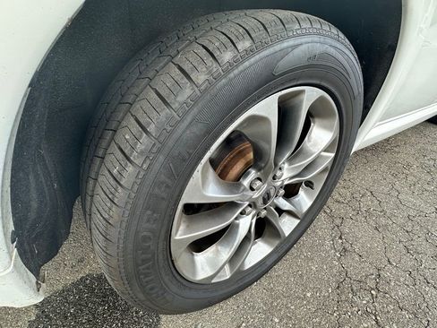 Used 2019 Dodge Durango GT image 22