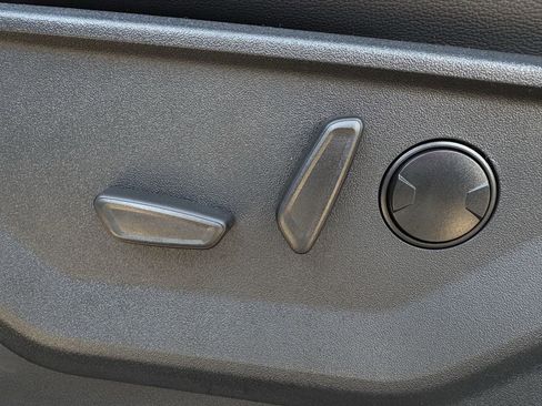 New 2025 Ford F150 Lariat w/ Equipment Group 501A Mid image 59