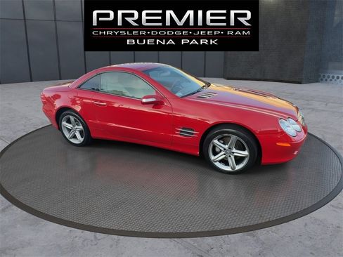 Used 2004 Mercedes-Benz SL 500 image 2