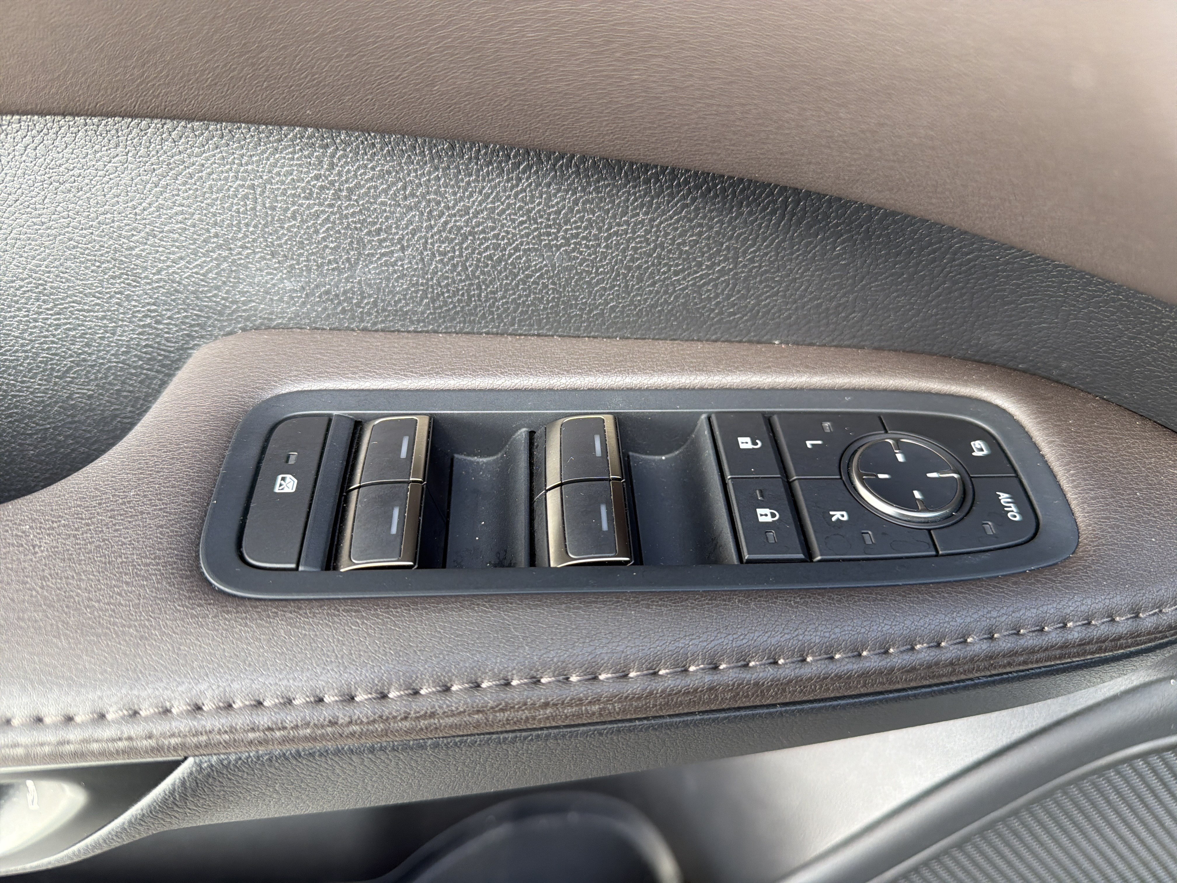 Certified 2024 Lexus RX 350 AWD w/ Convenience Package image 14